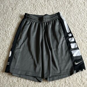 Nike elite basketball shorts